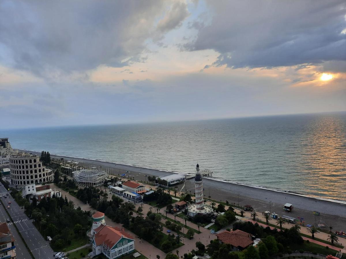 The Best Beach Aparthotel Orbi City Batumi Eksteriør billede